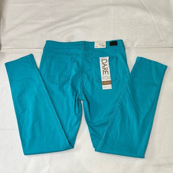 Celebrity Pink Jayden Skinny Pant Junior’s Size 11 Blue New - Picture 4 of 8